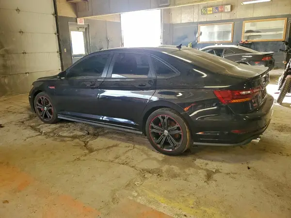 3VW6T7BU1KM181858 2019 VOLKSWAGEN JETTA - Image 2
