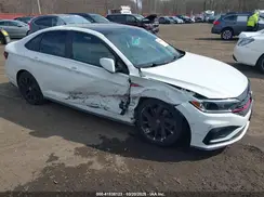 3VW6T7BU1KM194402 2019 VOLKSWAGEN JETTA