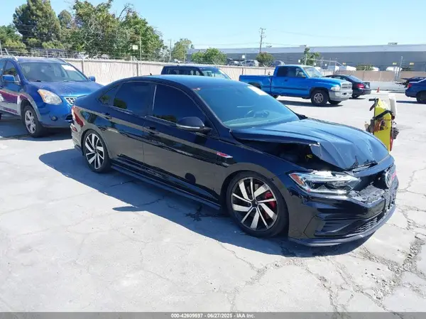 3VW6T7BU1LM069448 2020 VOLKSWAGEN JETTA - Image 1