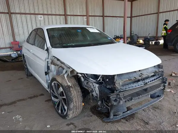 3VW6T7BU2LM025250 2020 VOLKSWAGEN JETTA - Image 1