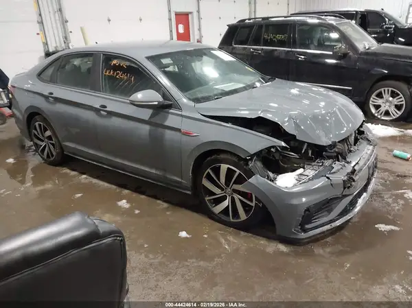 3VW6T7BU3KM207246 2019 VOLKSWAGEN JETTA - Image 1