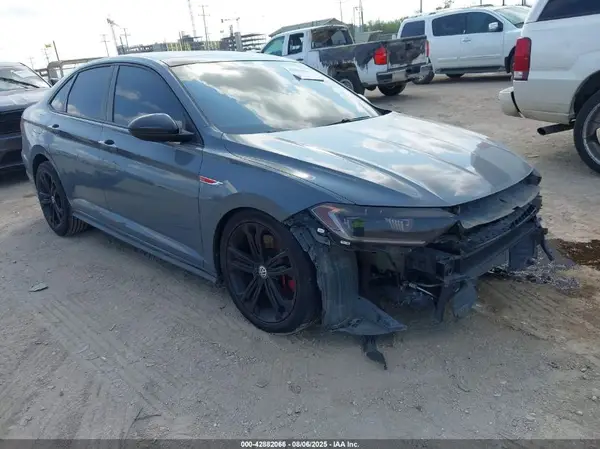 3VW6T7BU3LM106189 2020 VOLKSWAGEN JETTA - Image 1
