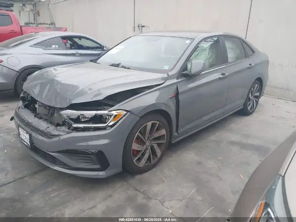 3VW6T7BU5KM205353 2019 VOLKSWAGEN JETTA - Image 2