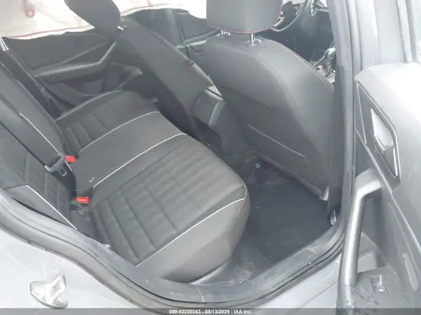 3VW6T7BU8KM176379 2019 VOLKSWAGEN JETTA - Image 8