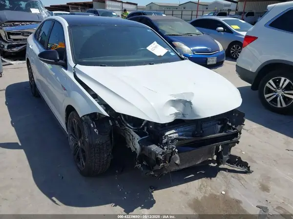 3VW6T7BUXKM153590 2019 VOLKSWAGEN JETTA - Image 1