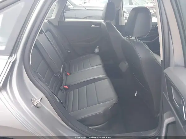 3VW7M7BU0RM024897 2024 VOLKSWAGEN JETTA - Image 8