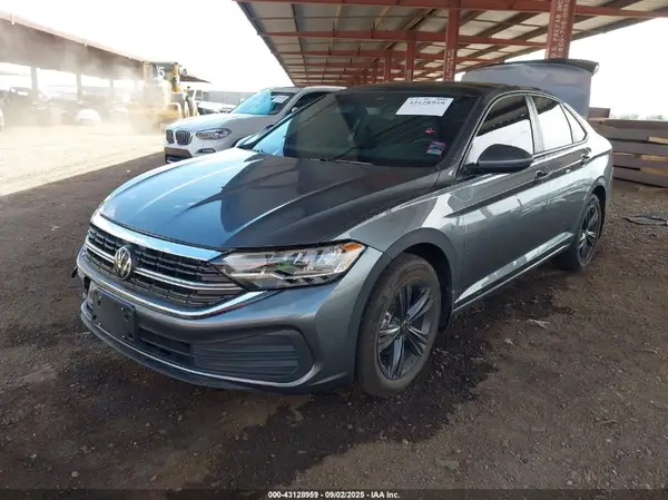3VW7M7BU1RM088107 2024 VOLKSWAGEN JETTA - Image 2