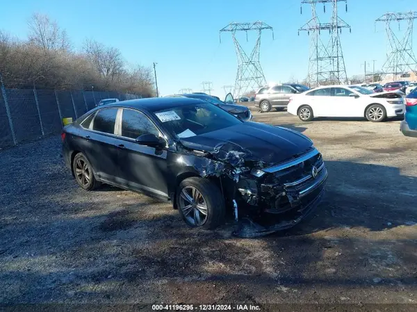 3VW7M7BU2NM010929 2022 VOLKSWAGEN JETTA - Image 1