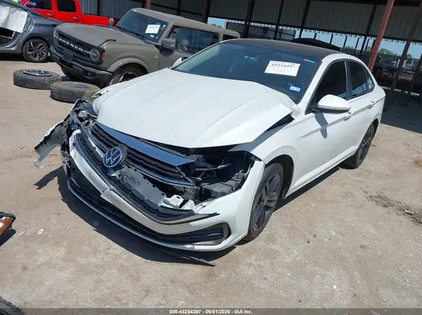 3VW7M7BU2NM019579 2022 VOLKSWAGEN JETTA - Image 2