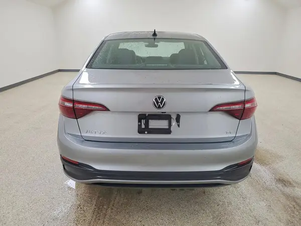 2024 VOLKSWAGEN JETTA auction photo 6