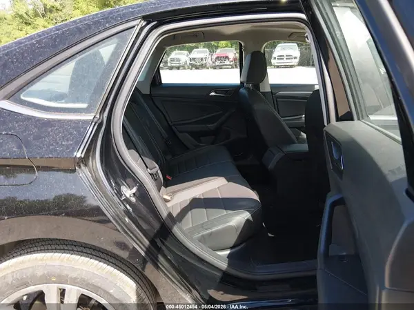 3VW7M7BU3RM004532 2024 VOLKSWAGEN JETTA - Image 8