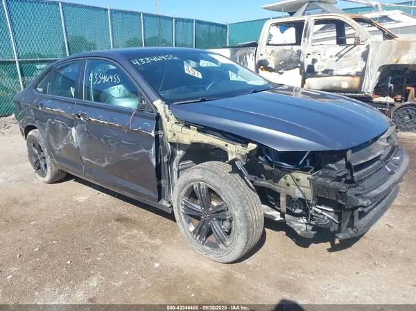 3VW7M7BU4NM020880 2022 VOLKSWAGEN JETTA - Image 1