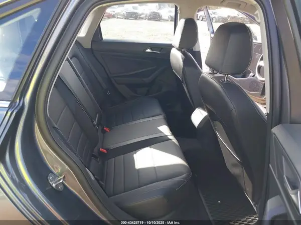 3VW7M7BU4PM028755 2023 VOLKSWAGEN JETTA - Image 8