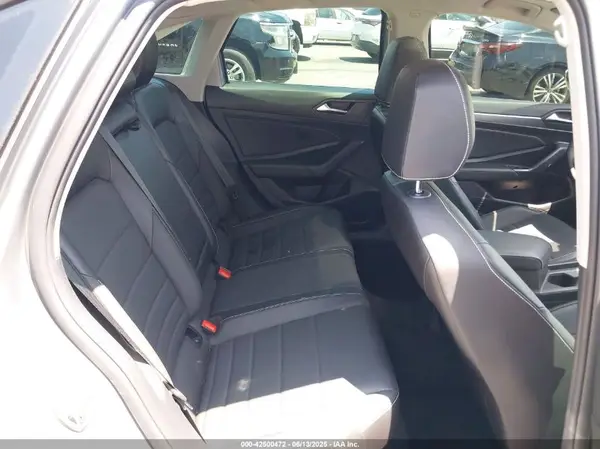 3VW7M7BU6NM004308 2022 VOLKSWAGEN JETTA - Image 8