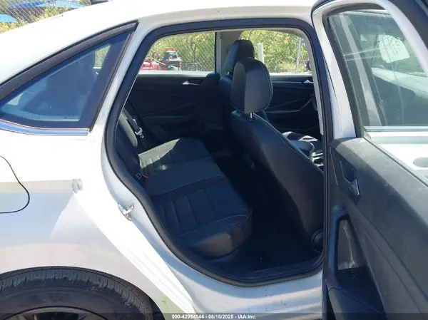 3VW7M7BU6RM021311 2024 VOLKSWAGEN JETTA - Image 8