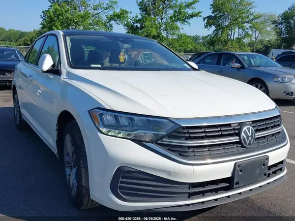 3VW7M7BU6RM029019 2024 VOLKSWAGEN JETTA - Image 1