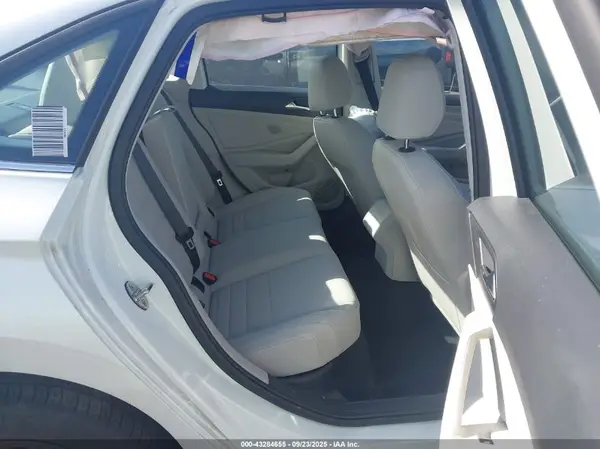 3VW7M7BU6RM033958 2024 VOLKSWAGEN JETTA - Image 8