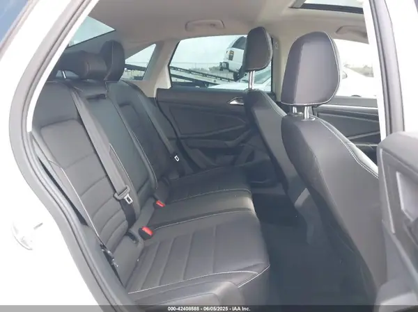3VW7M7BU8RM021066 2024 VOLKSWAGEN JETTA - Image 8