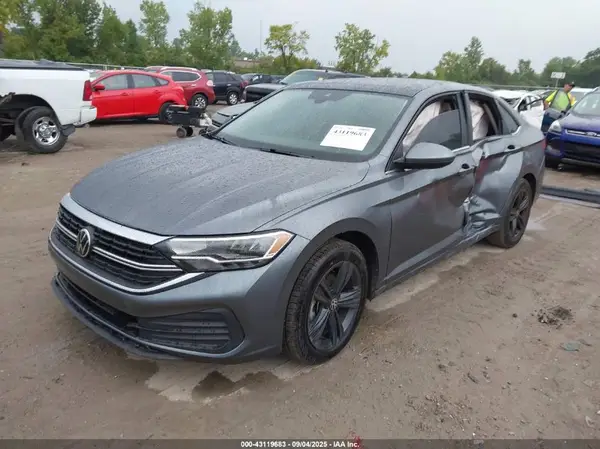 3VW7M7BU8RM041088 2024 VOLKSWAGEN JETTA - Image 2