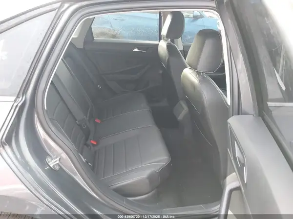 3VW7M7BUXNM003372 2022 VOLKSWAGEN JETTA - Image 8