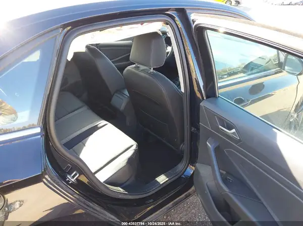 3VW7M7BUXPM028646 2023 VOLKSWAGEN JETTA - Image 8