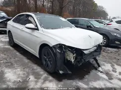3VW7M7BUXRM097517 2024 VOLKSWAGEN JETTA