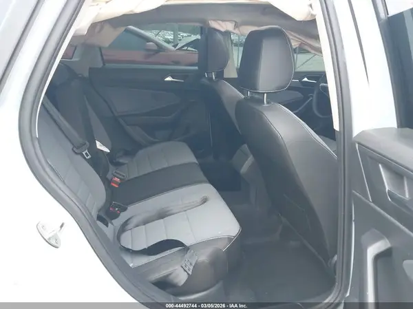 3VW7X7BU0SM062143 2025 VOLKSWAGEN JETTA - Image 8