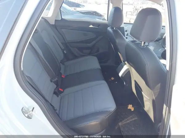 3VW7X7BU0SM066970 2025 VOLKSWAGEN JETTA - Image 8
