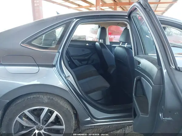 3VW7X7BU1SM074706 2025 VOLKSWAGEN JETTA - Image 8