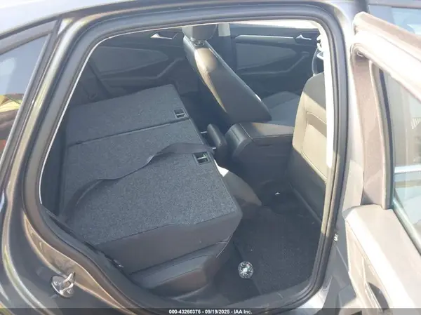 3VW7X7BU2SM053069 2025 VOLKSWAGEN JETTA - Image 8