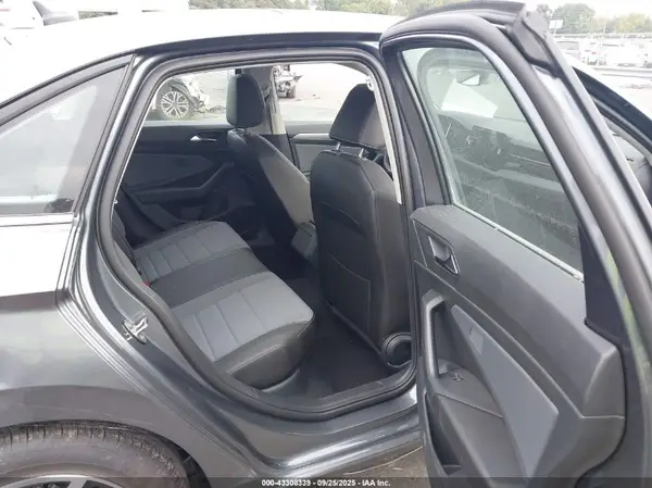 3VW7X7BU2SM092857 2025 VOLKSWAGEN JETTA - Image 8