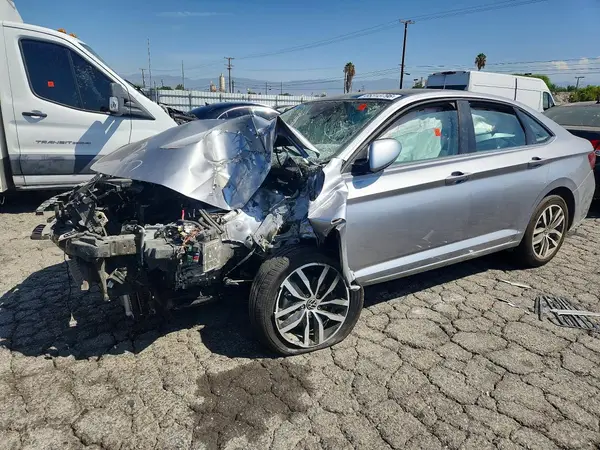 3VW7X7BU4SM017044 2025 VOLKSWAGEN JETTA - Image 1