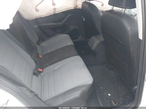3VW7X7BU4SM045510 2025 VOLKSWAGEN JETTA - Image 8