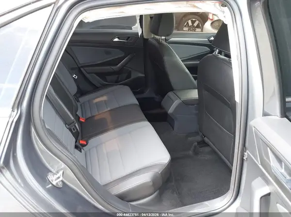 3VW7X7BU4SM064994 2025 VOLKSWAGEN JETTA - Image 8