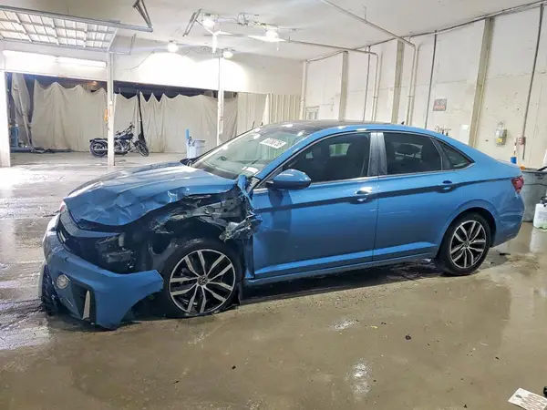 3VW7X7BU5SM066396 2025 VOLKSWAGEN JETTA - Image 1