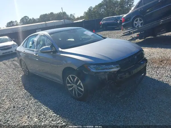 3VW7X7BU6SM043368 2025 VOLKSWAGEN JETTA - Image 1