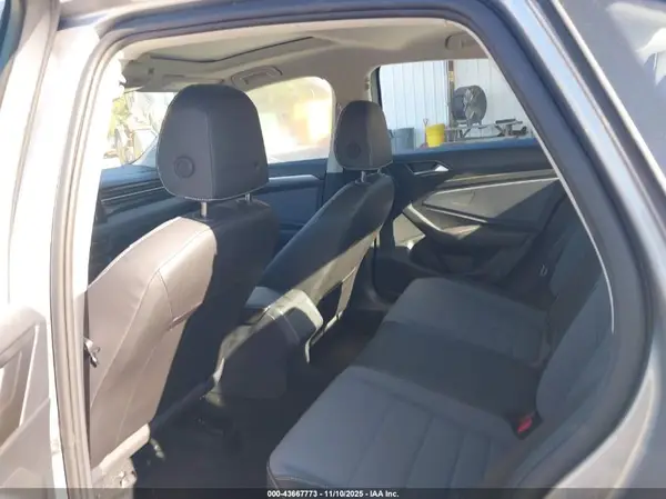 3VW7X7BU6SM043368 2025 VOLKSWAGEN JETTA - Image 8