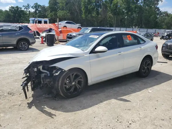 3VW7X7BU7SM043766 2025 VOLKSWAGEN JETTA - Image 1
