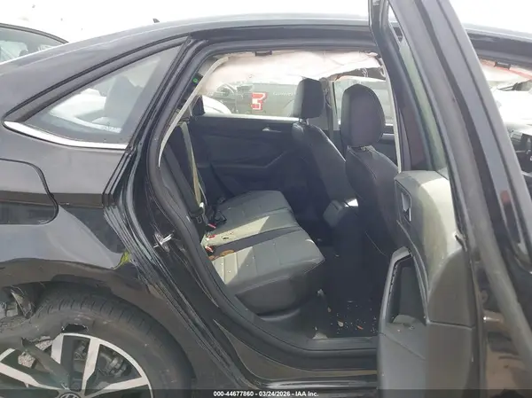 3VW7X7BU7SM086200 2025 VOLKSWAGEN JETTA - Image 8
