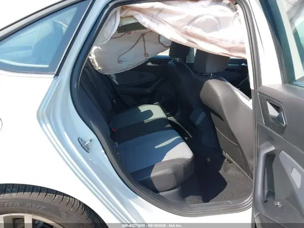 3VW7X7BU8SM011845 2025 VOLKSWAGEN JETTA - Image 8