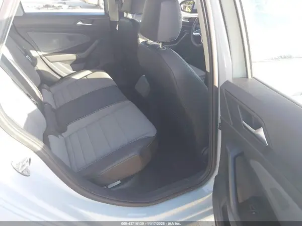 3VW7X7BU9SM072850 2025 VOLKSWAGEN JETTA - Image 8