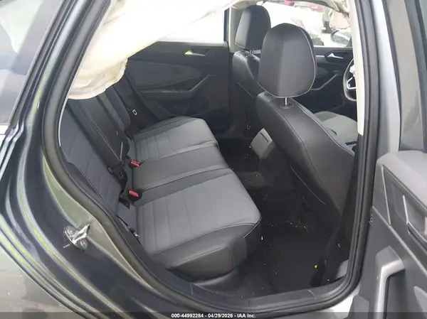 3VW7X7BUXSM033393 2025 VOLKSWAGEN JETTA - Image 8