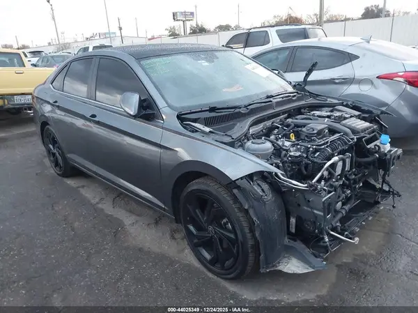3VW7X7BUXSM091343 2025 VOLKSWAGEN JETTA - Image 1