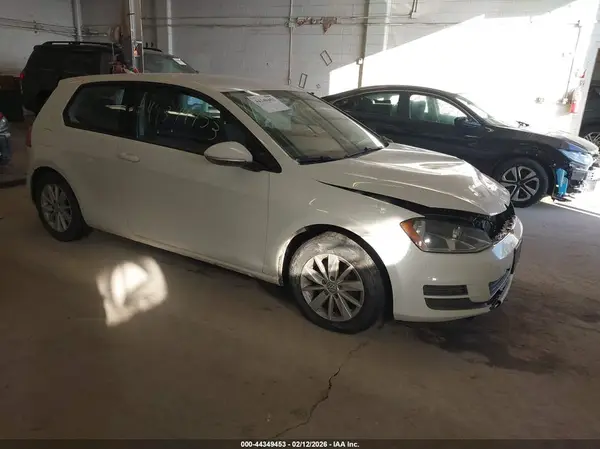 3VW817AU3GM001383 2016 VOLKSWAGEN GOLF - Image 1
