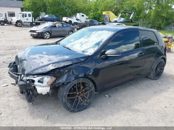 3VW817AU6HM035562 2017 VOLKSWAGEN GOLF - Image 2