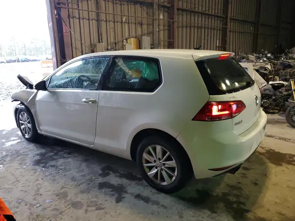 3VW917AU3GM009018 2016 VOLKSWAGEN GOLF - Image 2