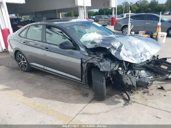 3VWAM7BU0RM056206 2024 VOLKSWAGEN JETTA - Image 1