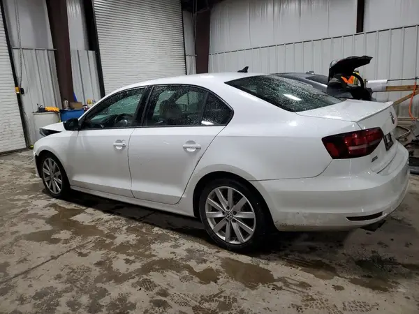 3VWB17AJ1GM263270 2016 VOLKSWAGEN JETTA - Image 2