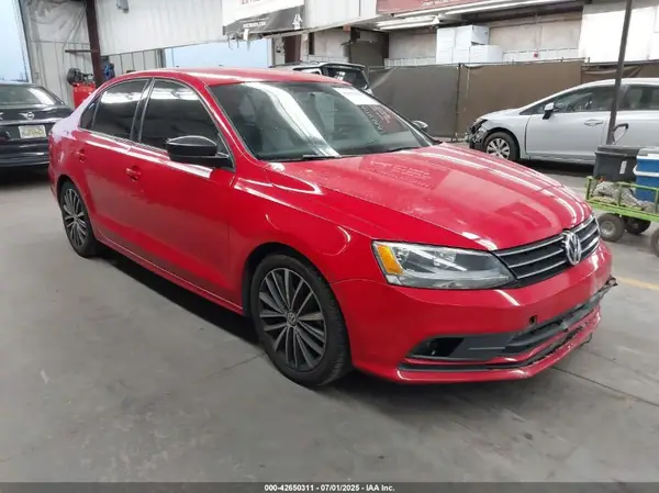 3VWB17AJ1GM285298 2016 VOLKSWAGEN JETTA - Image 1