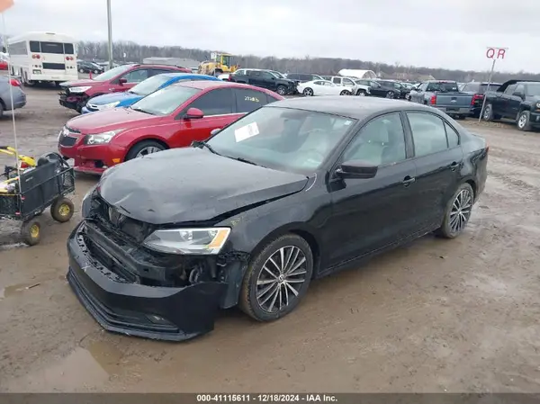 3VWB17AJ2GM347940 2016 VOLKSWAGEN JETTA - Image 2